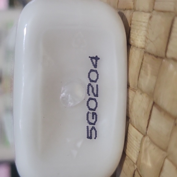 Herbal Body Moisterizer Original. - Picture 2 of 3